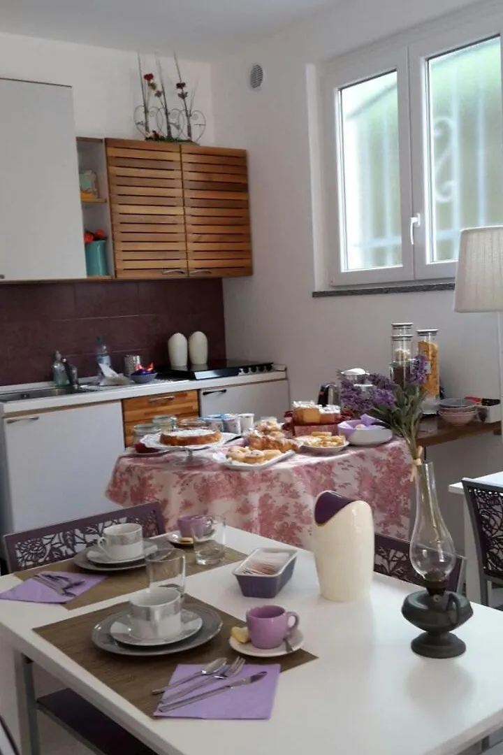 Bed & Breakfast B&B Ai Tre Archi Spotorno