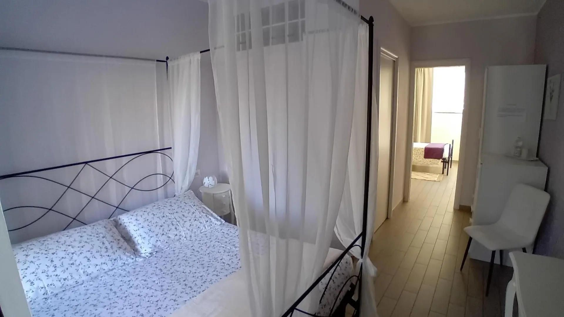 Bed & Breakfast B&B Ai Tre Archi Spotorno Italy