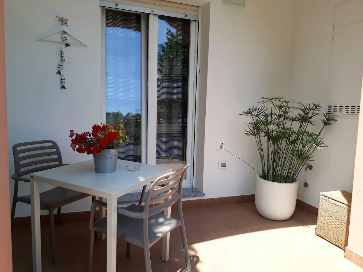 B&B Ai Tre Archi Spotorno 0*,